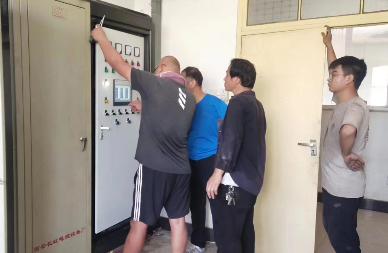 无惧暑期热浪 奋力攻坚克难 西安工程大学2022年暑假工作纪实（三）